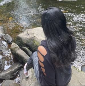 Meet your Posher, Sameen